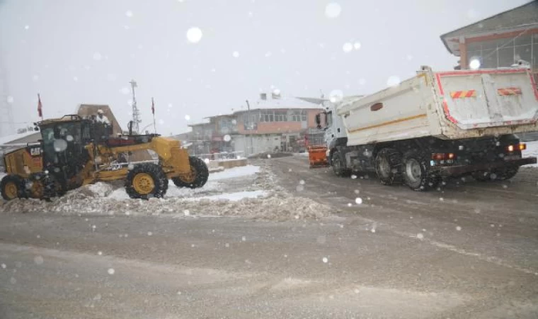 Van’da 429 yerleşim yerinin yolu ulaşıma kapandı/ Ek fotoğraflar