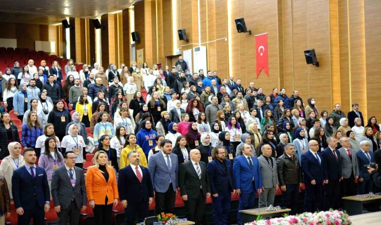 Yeni Medya ve İletişim Kampı Denizlide başladı