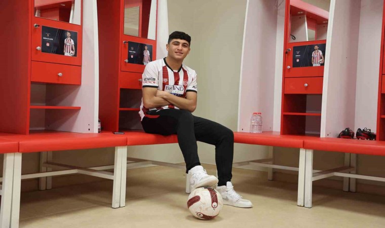 Yunus Emre Konak resmen Brentfordta