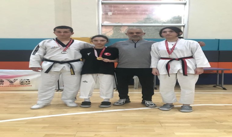 Zonguldakta Gençler Taekwondo İl Birinciliği müsabakaları yapıldı