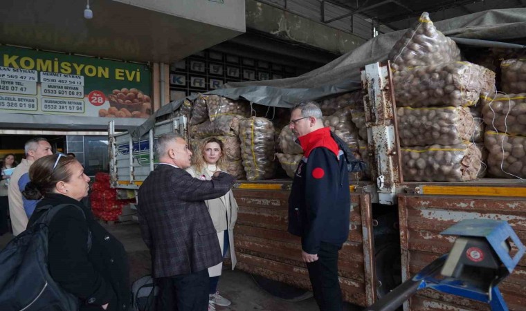 Adanada patates ve soğana sıkı denetim