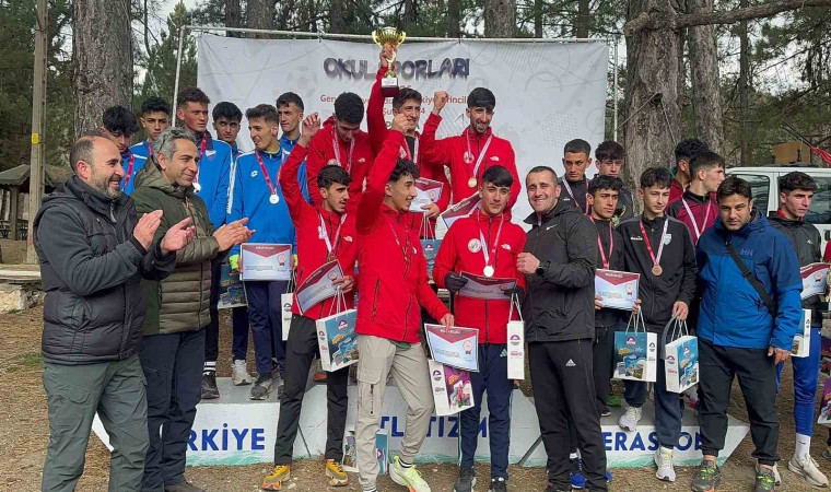 Ağrı Spor Lisesi, Okullar Kros Türkiye Şampiyonu oldu