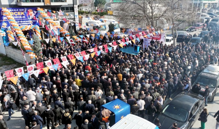 AK Partinin Pamukkale Adayı Pekdemirden miting gibi SKM açılışı