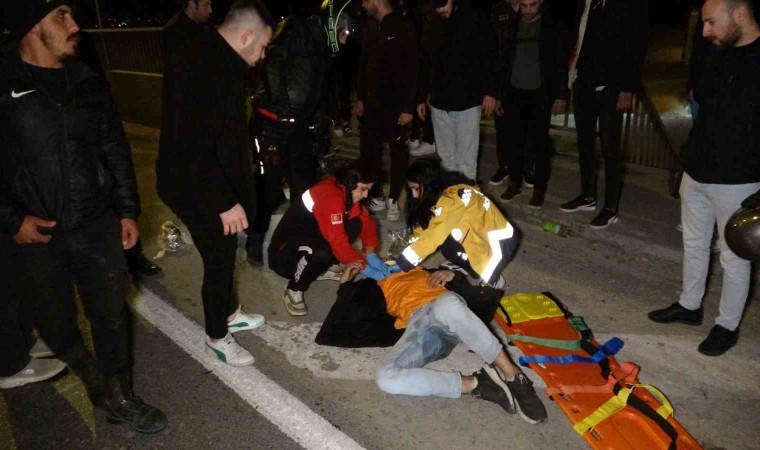 Alkollü sürücü adayının kullandığı motosiklet devrildi, 2 kardeş yaralandı