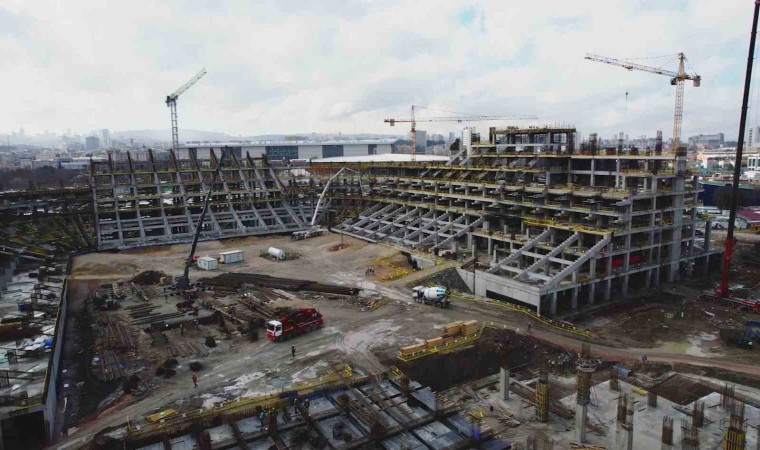 Ankarada 45 bin kişilik yapılan stadyumun çalışmaları havadan görüntülendi