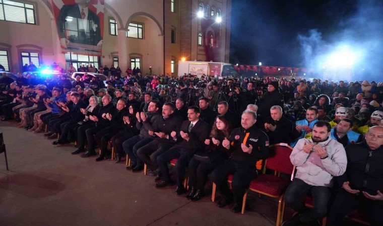 Asrın felaketinde yitirilen canlar İslahiyede anıldı