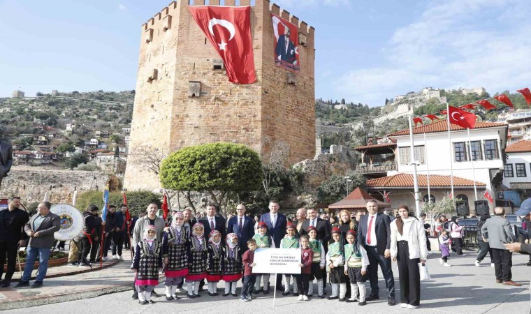 Atatürkün Alanyaya gelişinin 89. yıl dönümü törenle kutlandı