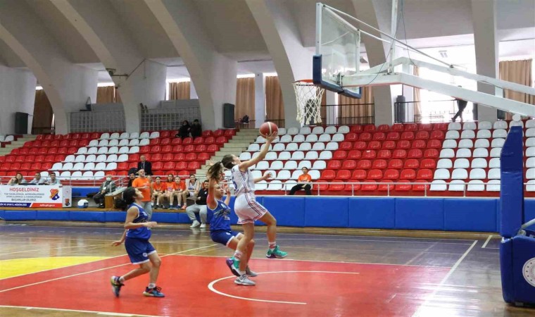 Aydında U16 Kızlar Basketbol Şampiyonası başladı