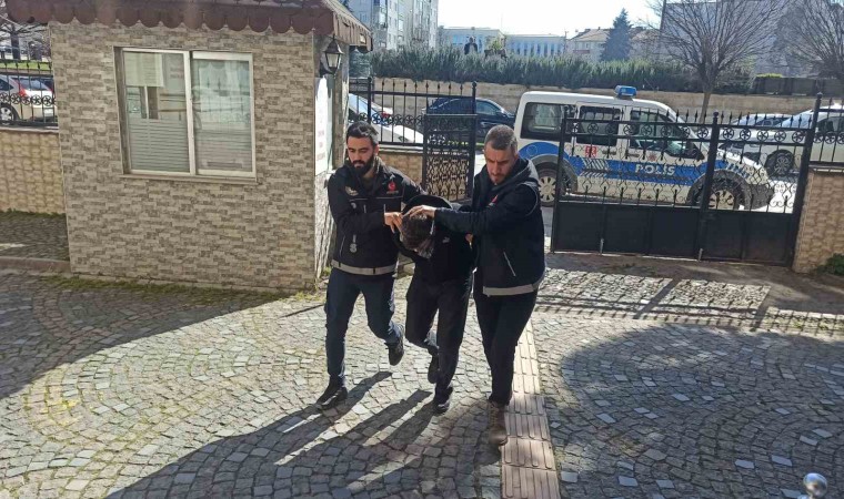 Bafrada uyuşturucu ve ruhsatsız silah ele geçirildi: 1 gözaltı