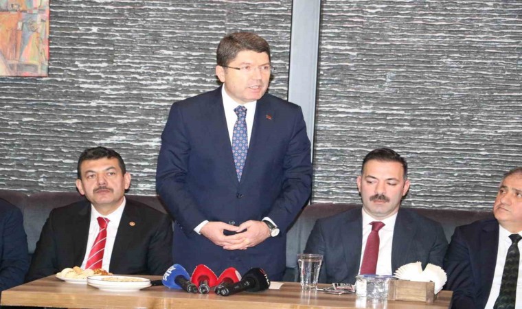 Bakan Tunç: “AK Parti öncesi demokrasinin standartlarıyla bugünkü arasında büyük fark var”