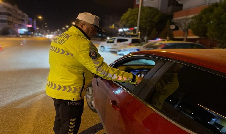 Balıkesirde 67 araç trafikten men edildi