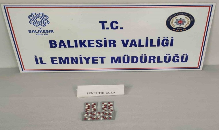 Balıkesirde arama kaydı bulunan 7 şahıs yakalandı; 4 tutuklama