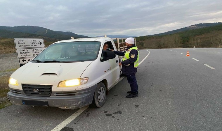 Balıkesirde jandarmadan trafik denetimi