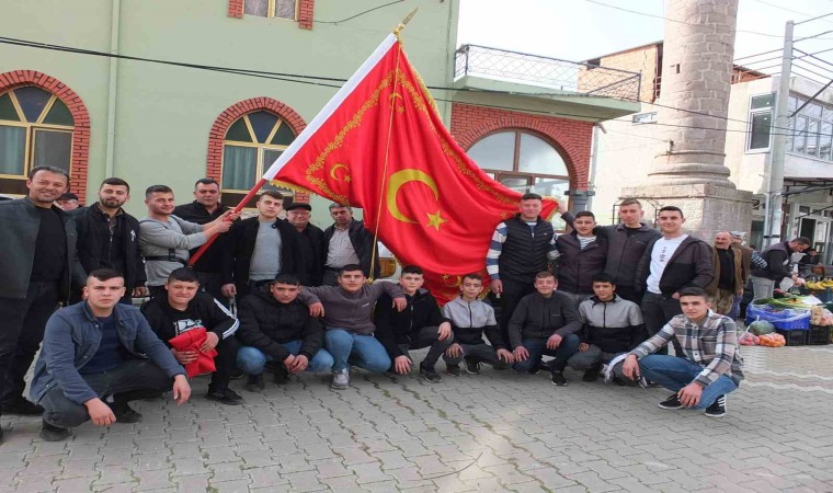 Balıkesirde Oğlak Parası sancak oldu