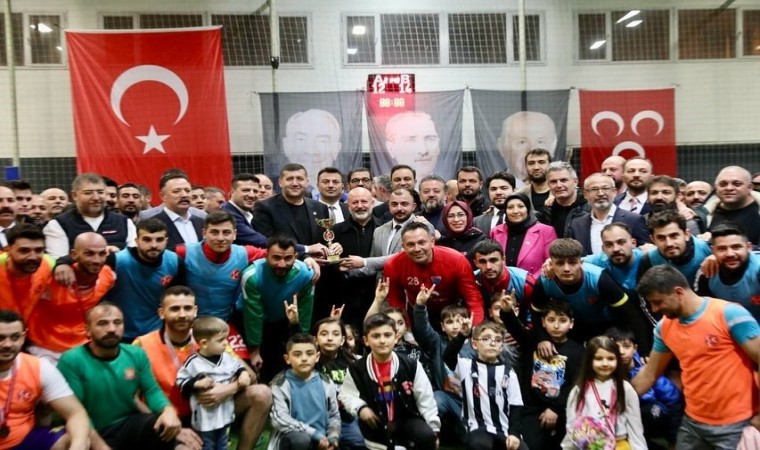 Başkan Çolakbayrakdar, ‘Bölgeler Arası Futbol Turnuvasının final maçını izledi