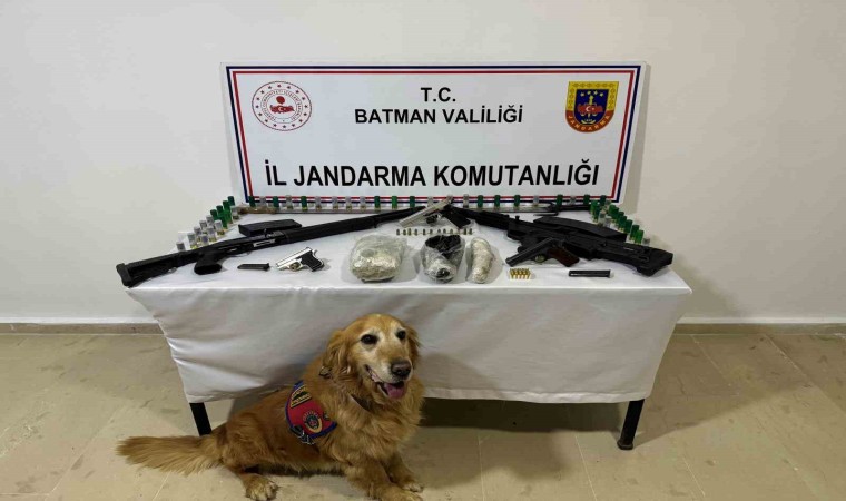 Batmanda jandarma silah kaçakçılarına göz açtırmıyor: 2 tutuklama