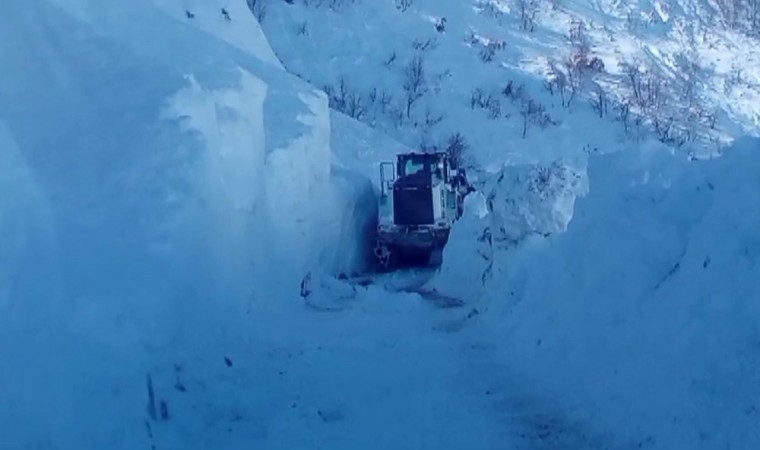 Bingölde yüksek rakımlı bölgelerde kar kalınlığı 6 metreyi buldu