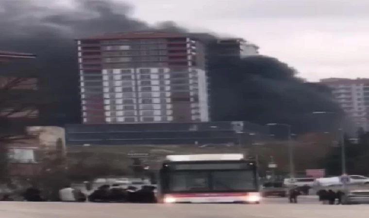 Boş dükkânda çıkan yangını itfaiye söndürdü