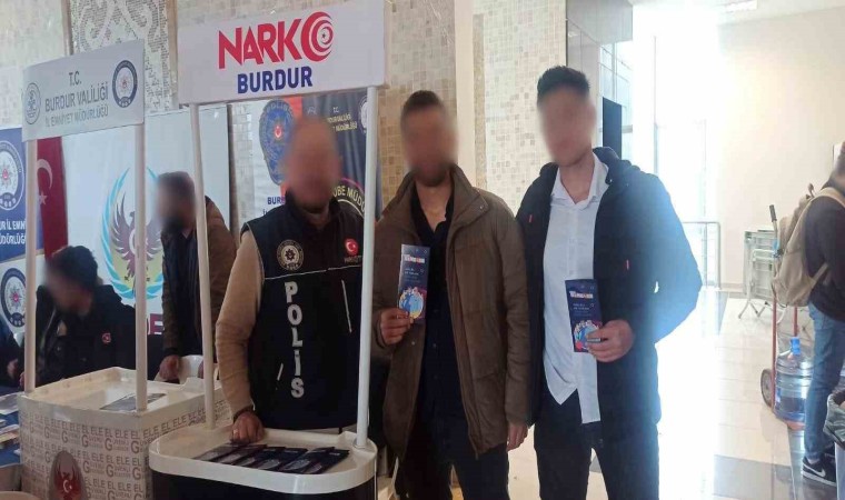 Burdur Emniyetinden üniversiteli öğrencilere suçla mücadele eğitimi