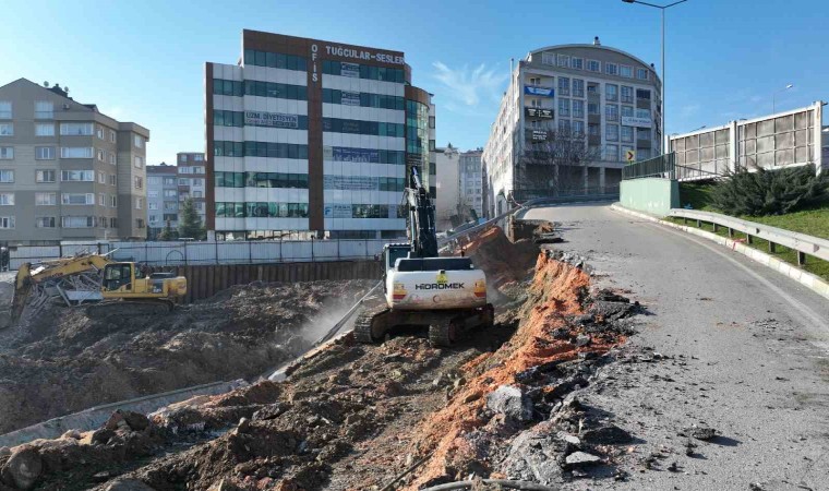 Bursada göçen yolda çalışma başladı