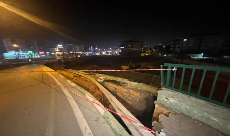 Bursa’da hafriyat kazısı sırasında yol çöktü