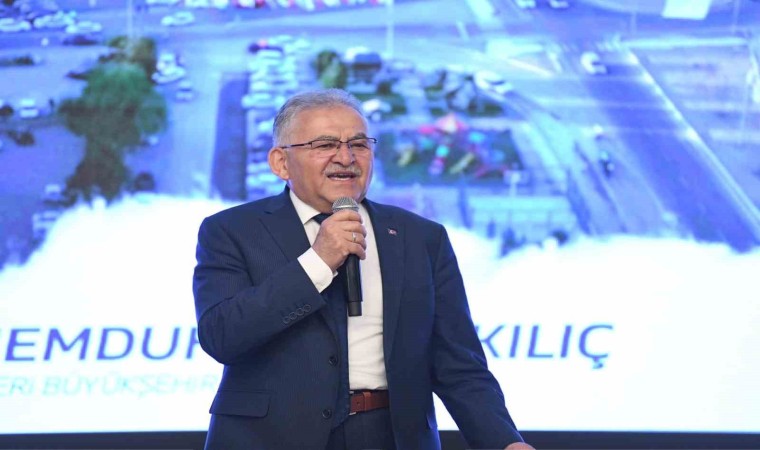 Büyükkılıç: İnsana hizmet etmek ibadettir, sizlere aşk ile çalışan yorulmaz