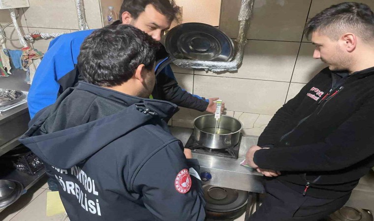 Çanda gıda güvenliği için fast-food işletmeleri denetleniyor