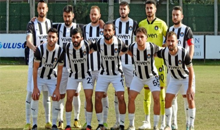 Çeşme Belediyespor, deplasmandan 1 puanla dönerek liderliğini korudu