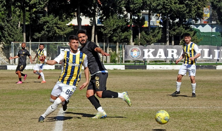 Çeşmede yerel derbinin galibi Alaçatıspor