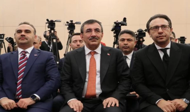 Cevdet Yılmaz: Türkiye, dijital ve yeşil dönüşümün öncü ülkelerinden olacak