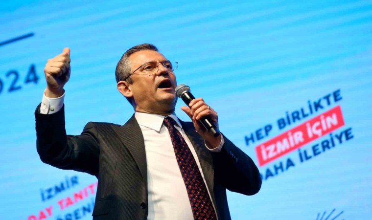 CHP Genel Başkanı Özgür Özel, İzmirde belediye başkan adaylarını açıkladı