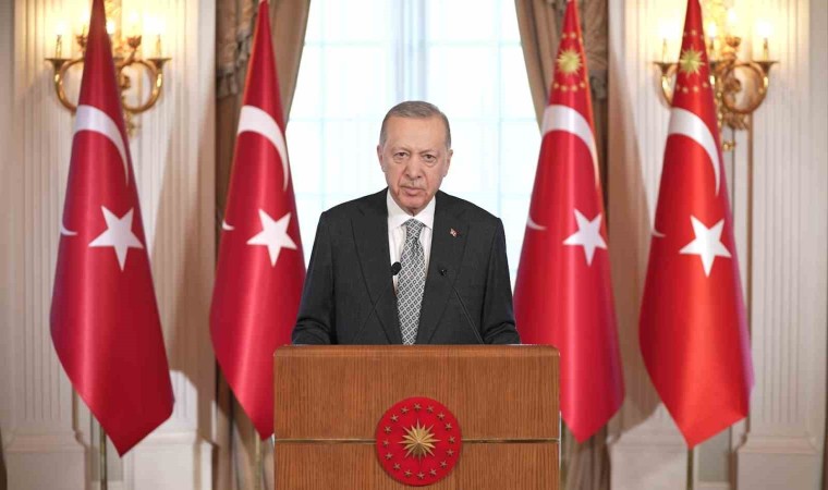 Cumhurbaşkanı Erdoğan: Bayburtlu kardeşlerimize ahdı vefaları için teşekkür ediyorum”