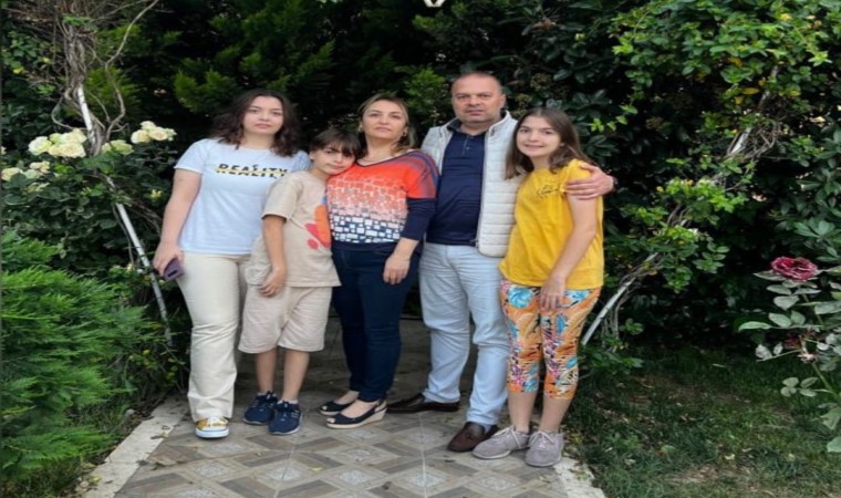 Depremde kızı ve 4 kişilik ailesini kaybeden acılı anne: “Rönesans Rezidansın sağlam olduğunu düşündüğümden dolayı kızım ve ailesi için hiç endişe etmedim”