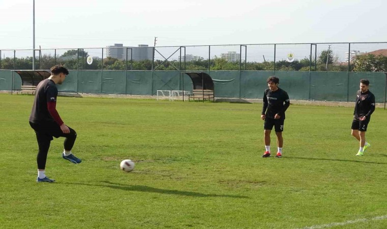 Depremin üzerinden bir yıl geçti: Hataysporlu futbolcular o günleri unutamıyor