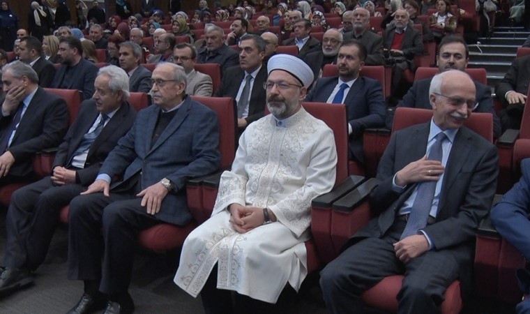 Diyanet İşleri Başkanı Erbaş Ustalara Saygı Paneline katıldı