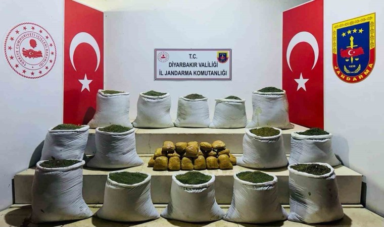 Diyarbakırda 381 kilo esrar ele geçirildi