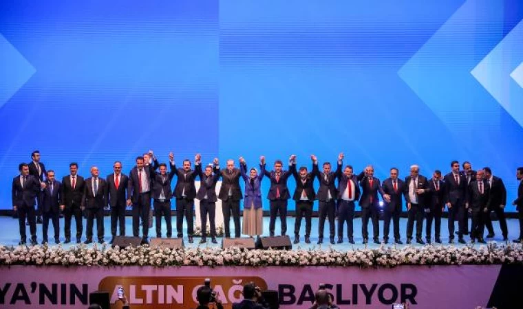 Erdoğan: Bay Kemal’i sırtından hançerlediler, Özgür Efendi’nin de dikkat etmesi lazım