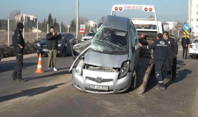 Eskişehir’de öğretim üyesi ve kızı, trafik kazasında hayatını kaybetti