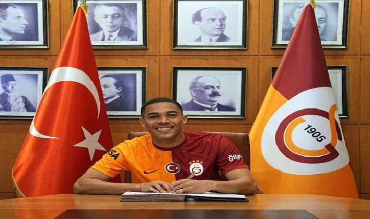 Galatasaraylı Vinicius: Burada olduğum için çok heyecanlıyım