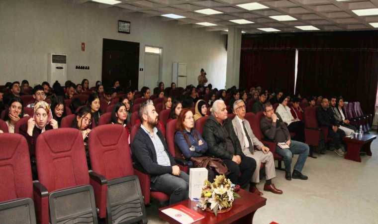 GAÜNde “Kutadgu Bilig Beyit Okumaları” konferansı