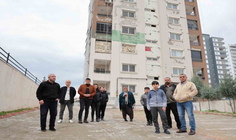 Hem deprem hem de yapı firması vurdu