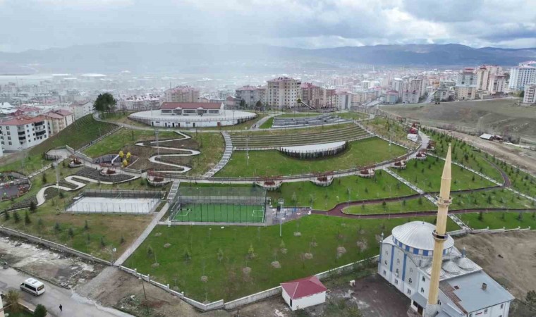 Heyecanla bekleniyordu, o park hizmete açıldı