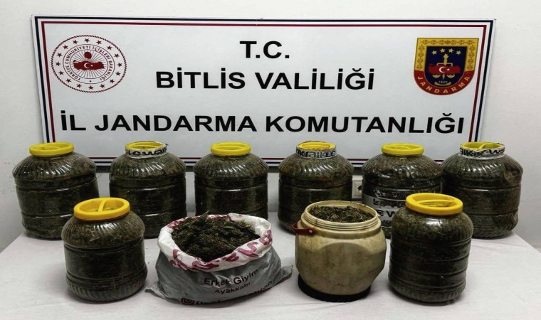 Hizanda 11 kilo 450 gram skunk maddesi ele geçirildi