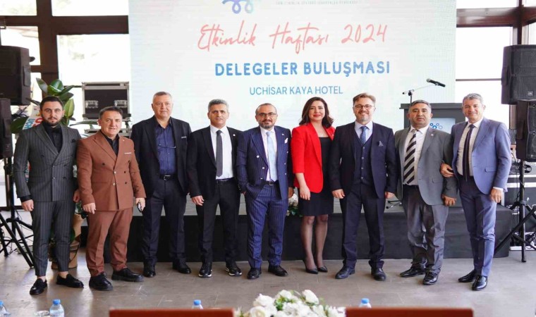 Hizmet emekçileri, kutlamalarda moral buldu