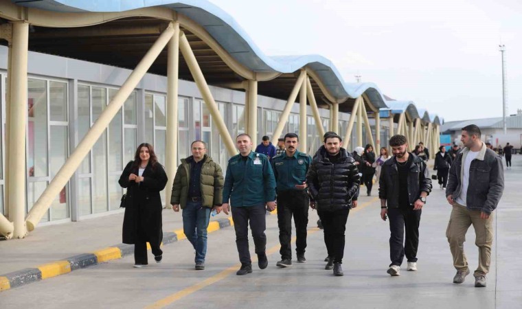 Iğdır Üniversitesi öğrencilerinden Dilucu Sınır Kapısına teknik gezi