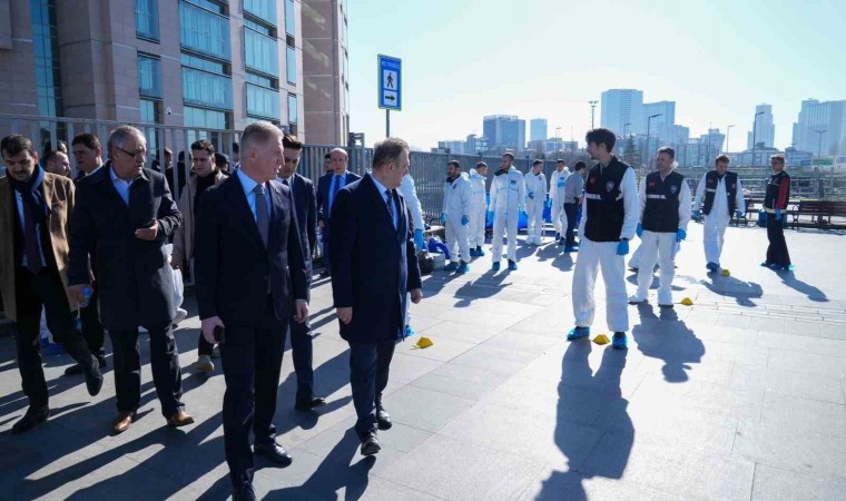 İstanbul Valisi Gül, İstanbul Adalet Sarayında incelemelerde bulundu