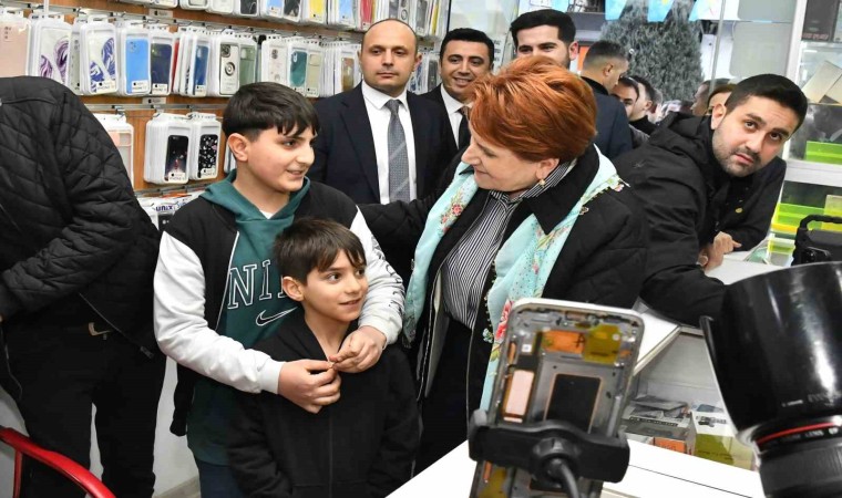 İYİ Parti Genel Başkanı Akşener, Sincanda esnafı ziyaret etti