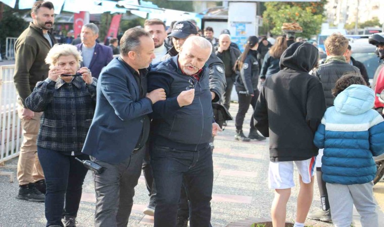 İYİ Partinin aday tanıtım toplantısı öncesinde gerginlik