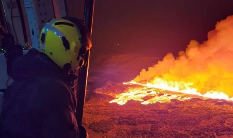 İzlanda’da yanardağ 2 ayda 3’üncü kez patladı