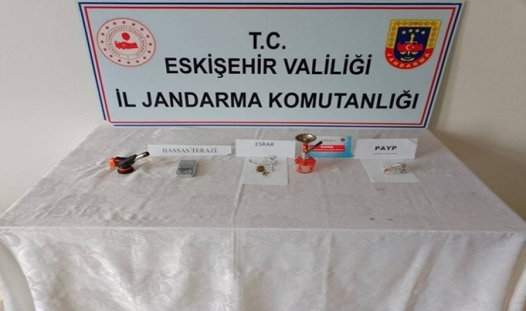 Jandarma ekiplerinden uyuşturucu operasyonu